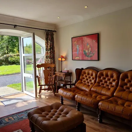 No 12 Old Manor Ballynahinch *